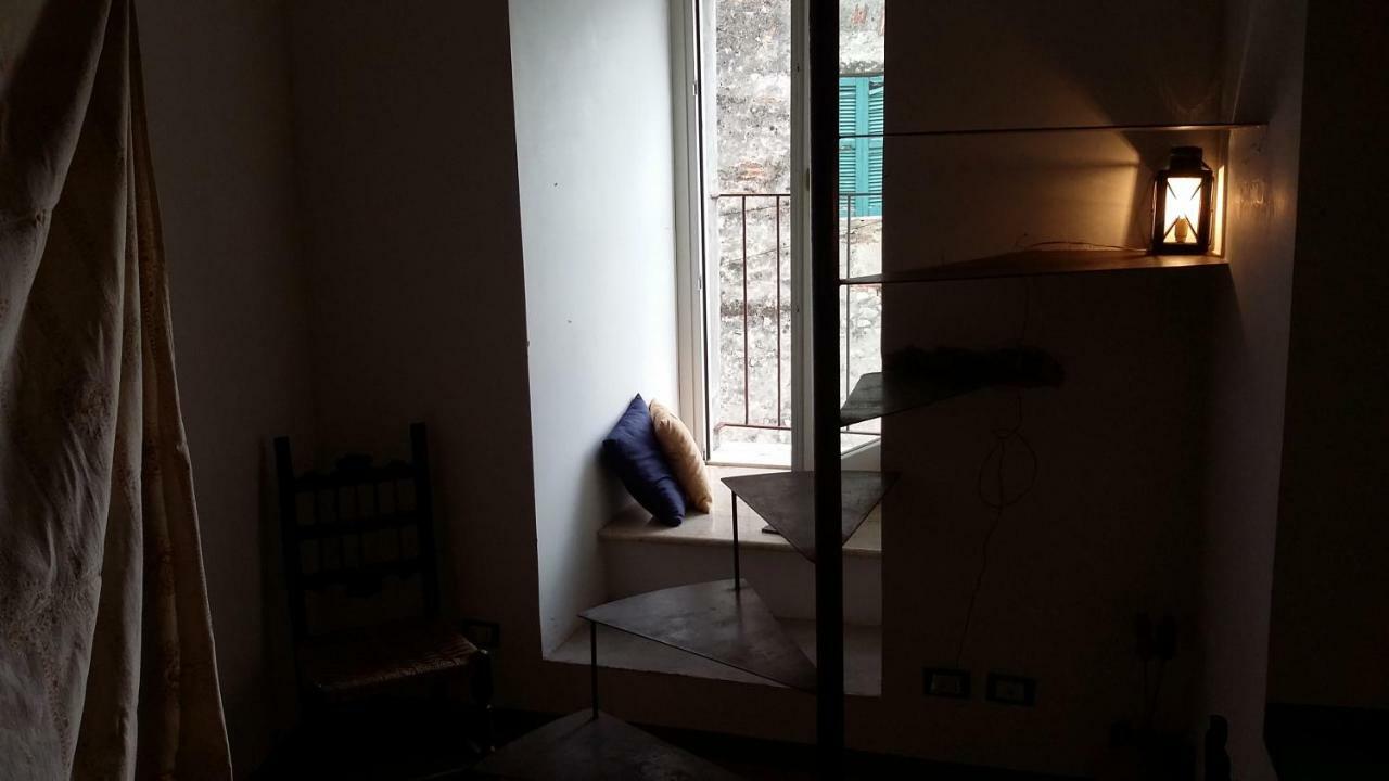 Torrione San Lorenzo I แตร์ราชินา ภายนอก รูปภาพ